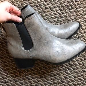 NWT American Eagle Booties